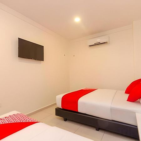 Skudai Hotel Dış mekan fotoğraf